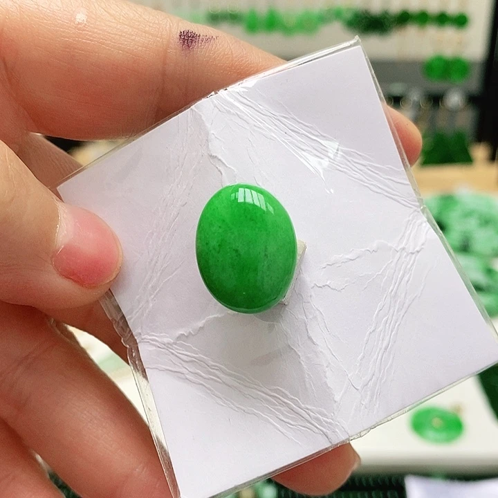 翡翠未镶嵌颈饰森**暖挂件
