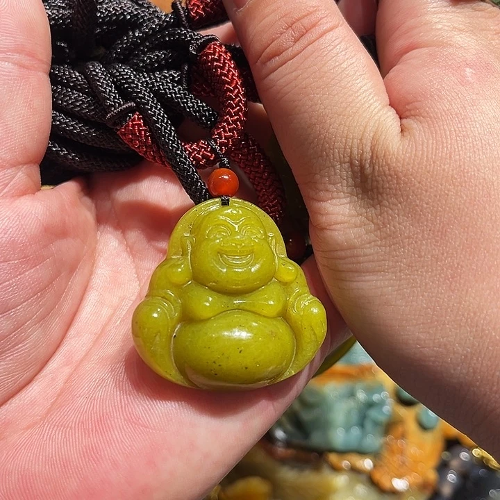 岫玉未镶嵌毛衣链