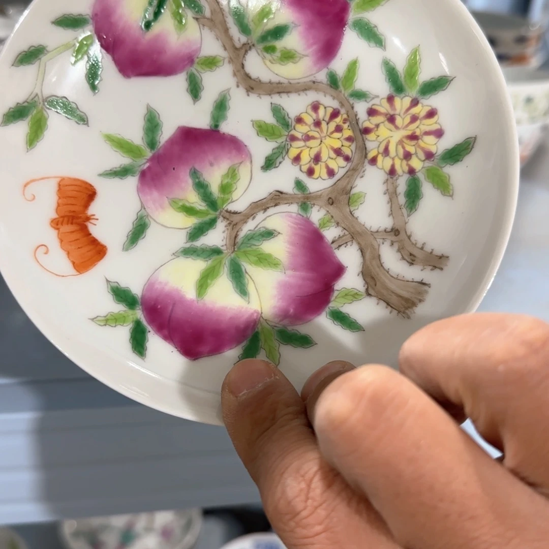 瓷片瓷器和瓷器中也常使用来