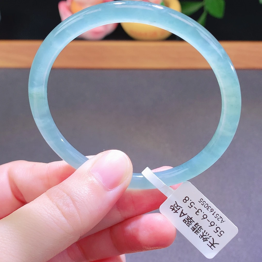 翡翠未镶嵌手镯天然翡翠