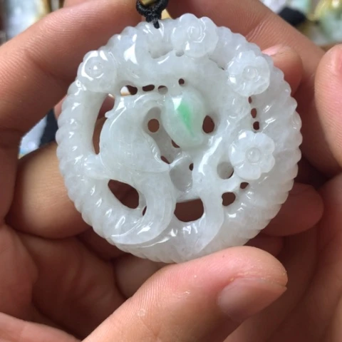 翡翠未镶嵌颈饰天然缅甸翡翠a货