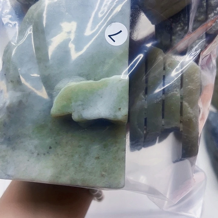 山***烂和田玉（糖玉）未镶嵌珠宝半成品