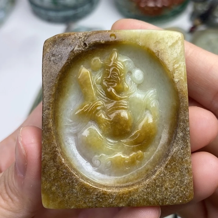 颈饰未镶嵌翡翠吊坠