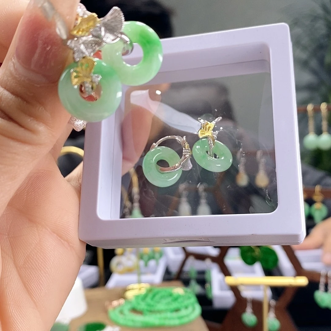 翡翠耳饰银S925镶嵌多样发其一