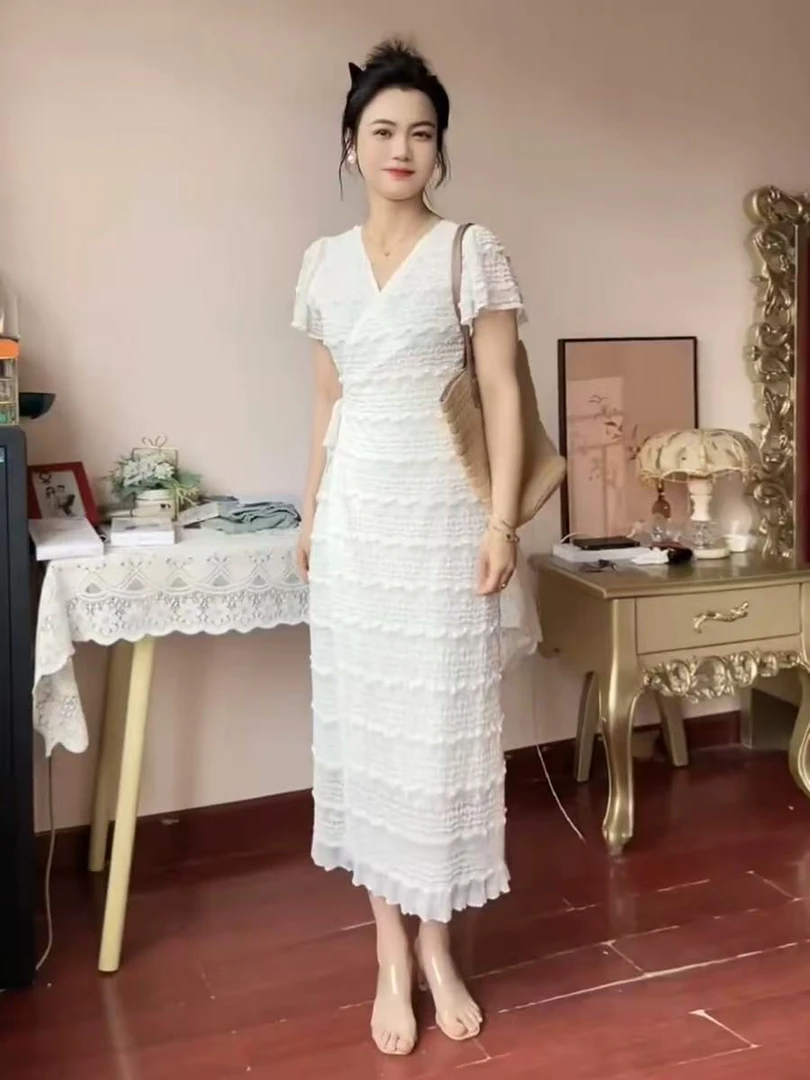 395-蕾丝系带收腰一片式连衣裙