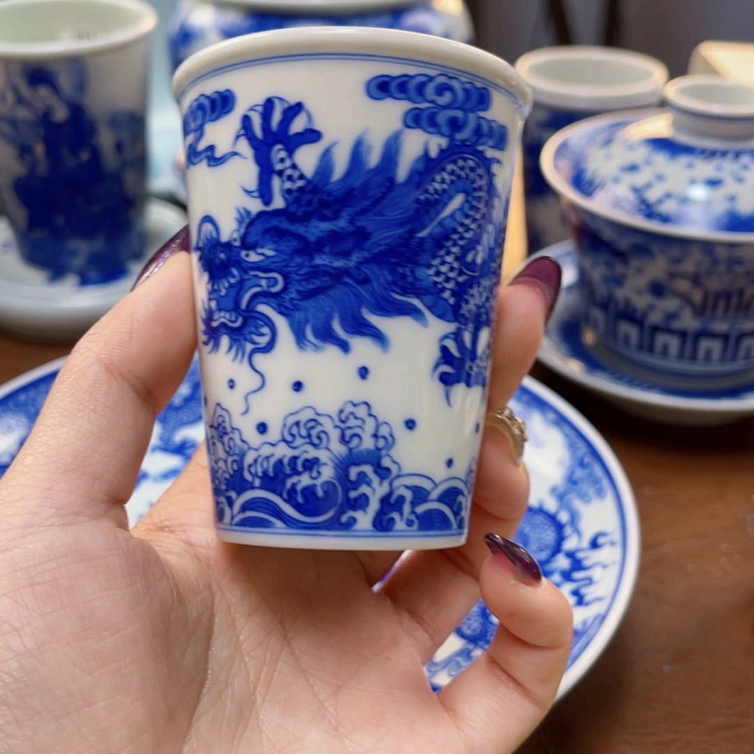 瓷片青花龙纹可乐杯