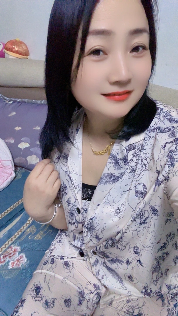 禹州市名品媛女装