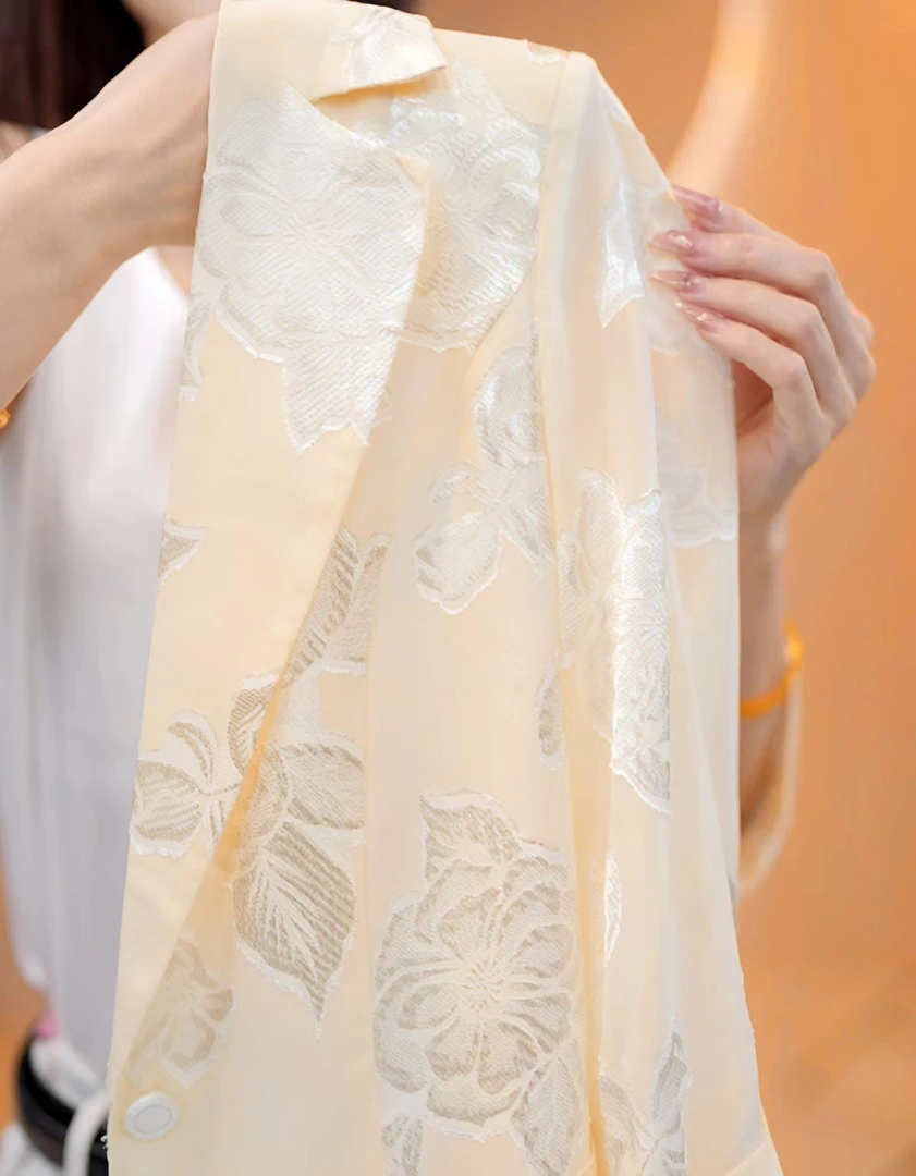 【甜甜】25款浅香花影优雅气质显瘦百搭时尚度假外套W52J36525