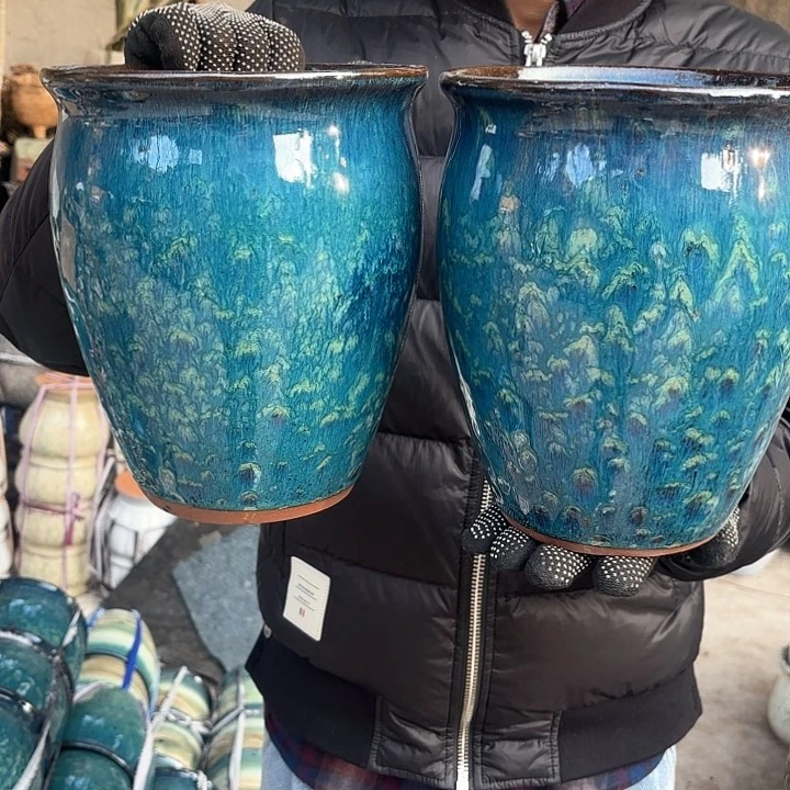 红陶雪花口径18高度22两个