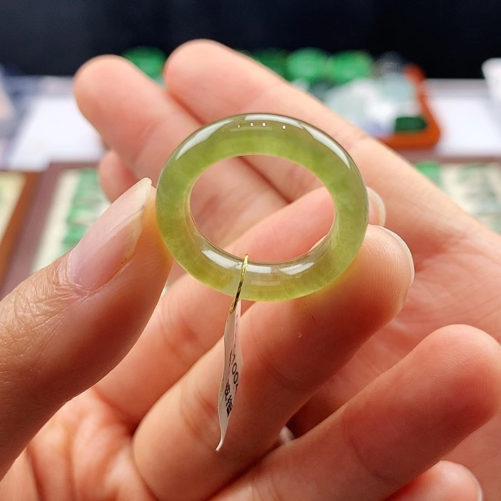 翡翠未镶嵌戒指13-14号