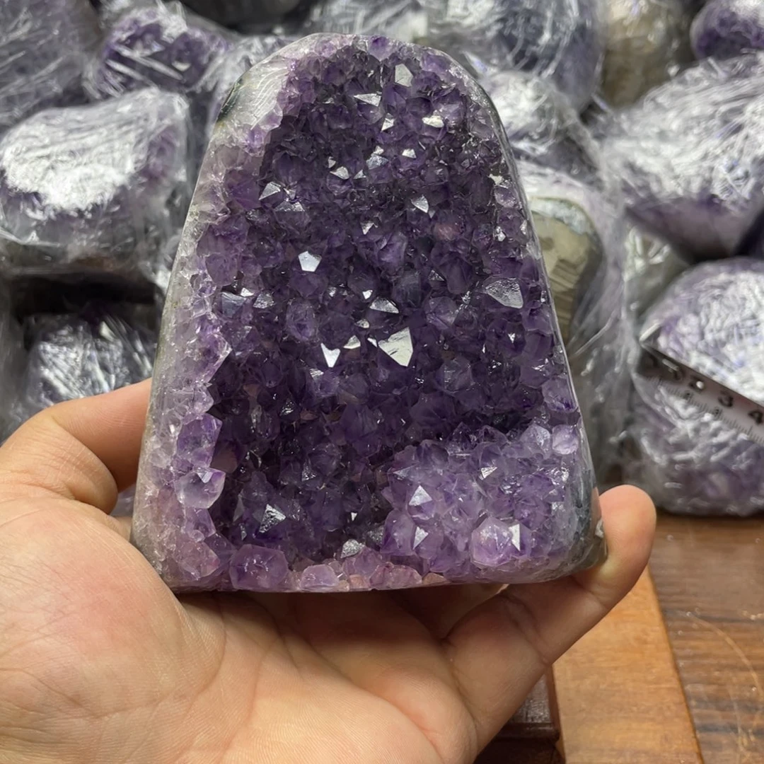 大型摆件（非配饰）未镶嵌水晶