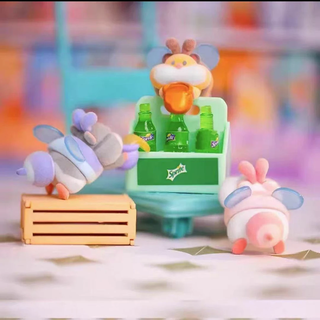 【缤纷潮玩】想和你贴贴 饰品摆件