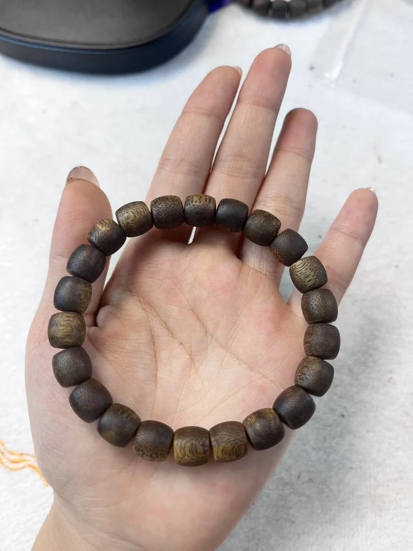 沉香沉香乌身圆叶鼓珠9mm