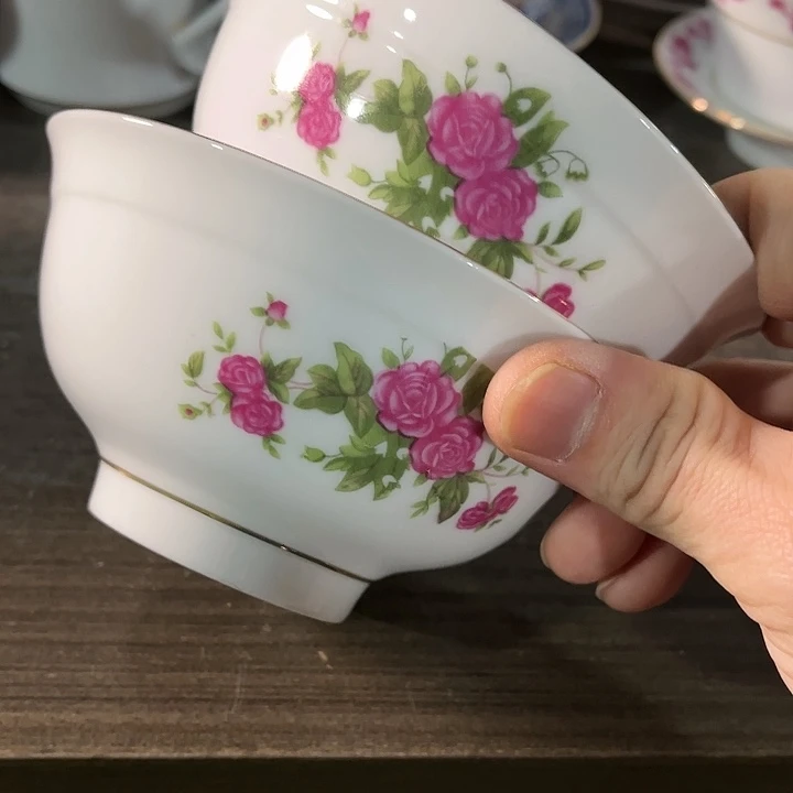 瓷片/////////直径12.5厘米。2个。