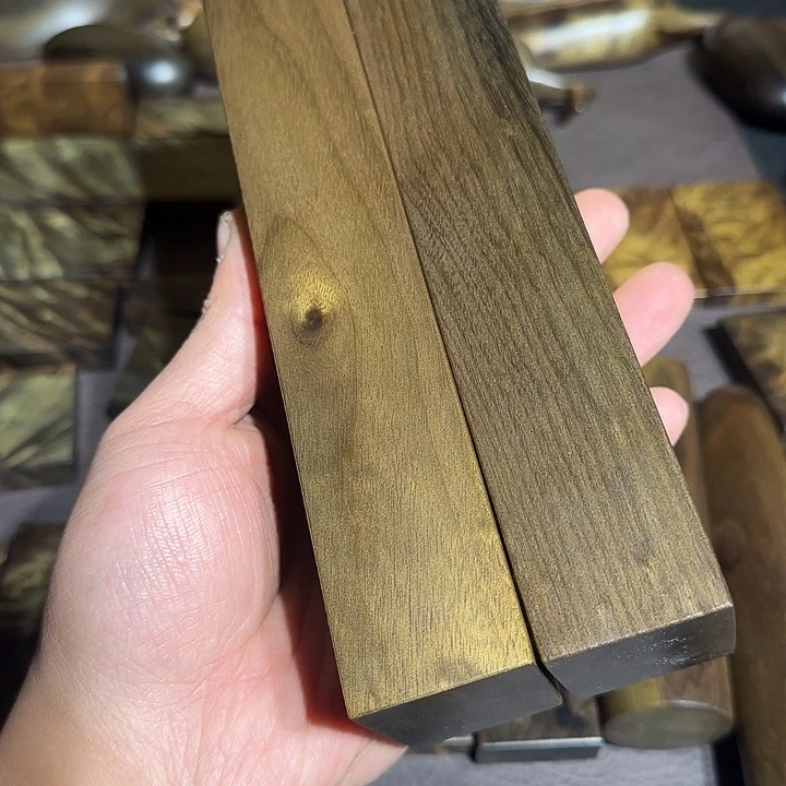 友***集阴沉木直播间一物一拍截图