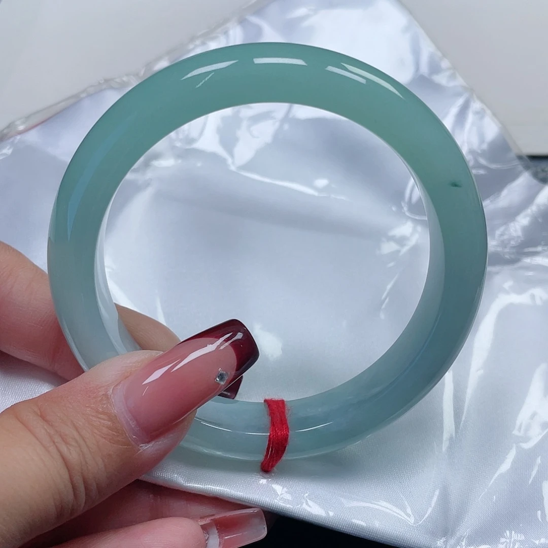 翡翠手镯未镶嵌缅甸翡翠58圈68