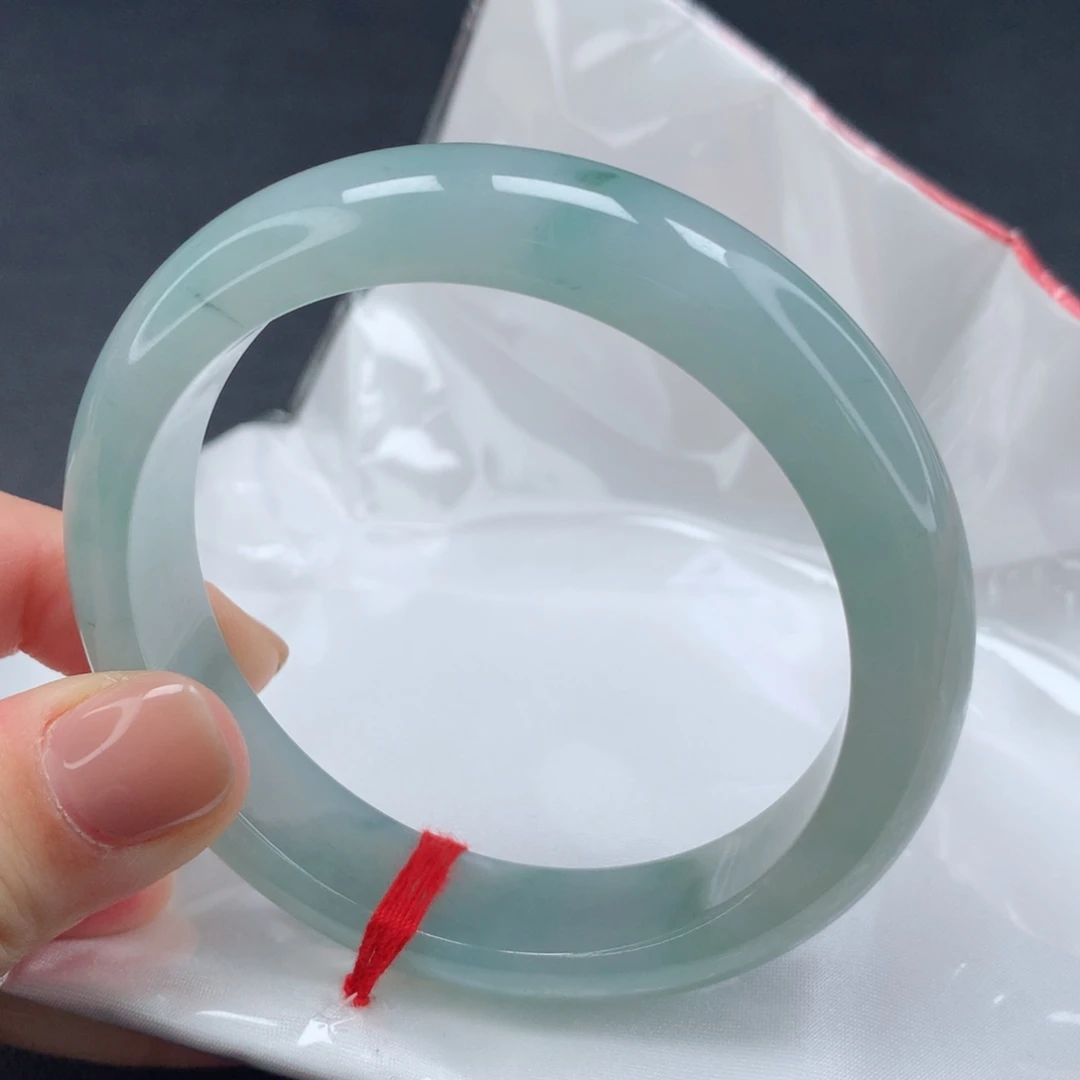 翡翠手镯未镶嵌，27号