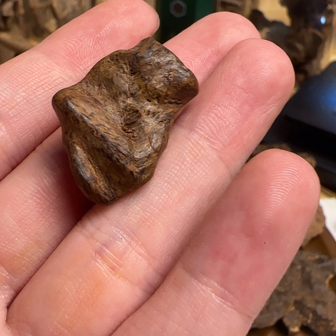 小**羽文莱留疤沉水树心沉香2.8克