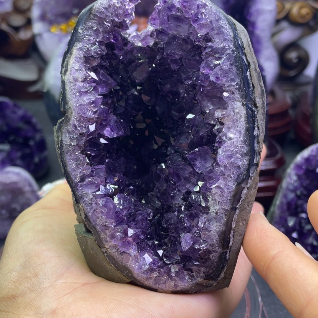 紫晶大型摆件（非配饰）未镶嵌