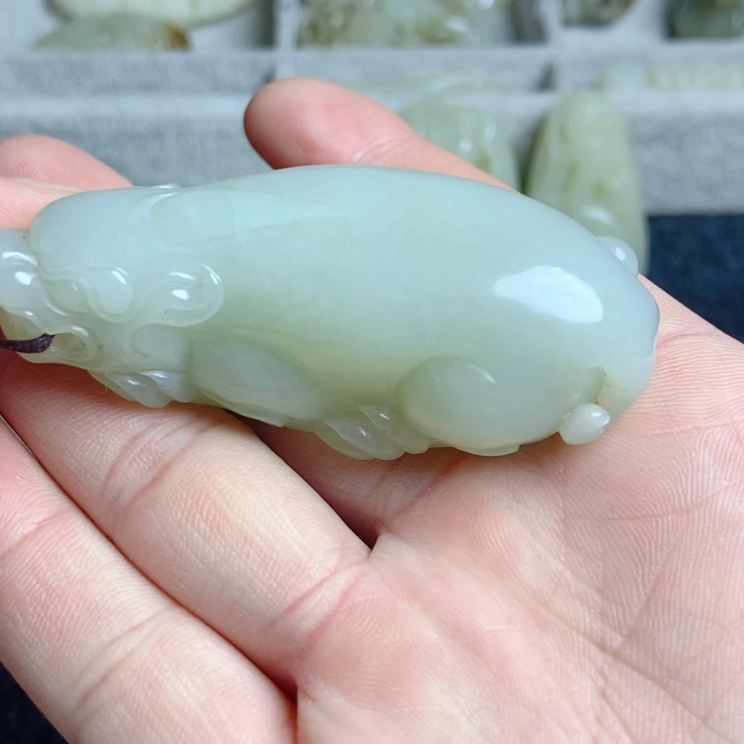 白玉菩提吊坠收藏