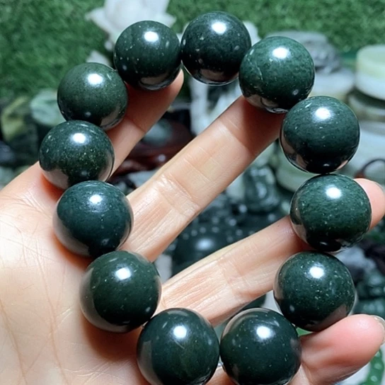 未镶嵌和田玉（糖玉）珠宝半成品