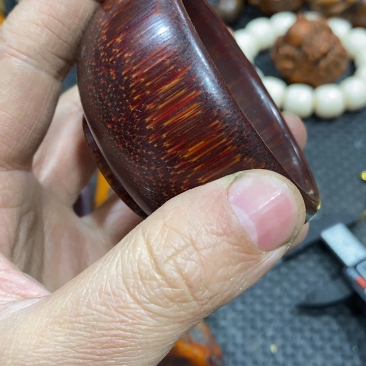 滴血莲花菩提吊坠