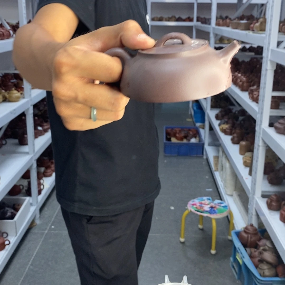 茶壶紫砂微瑕底槽青平盖