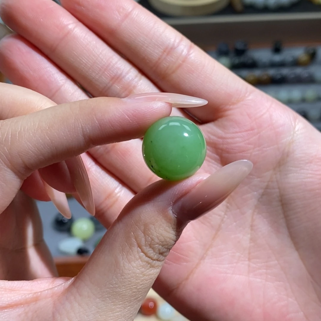 【闪购商品】颈饰未镶嵌和田玉