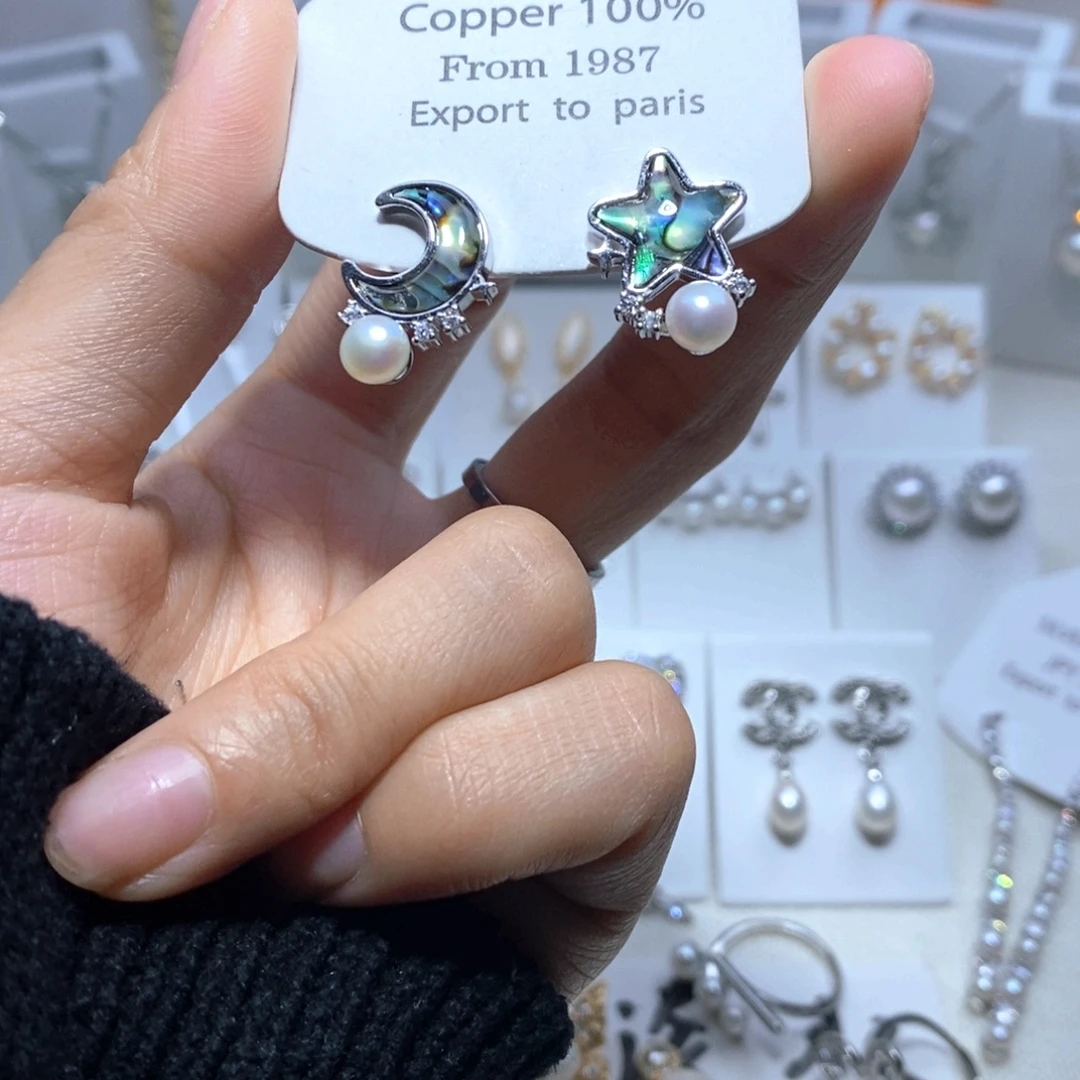 淡水珍珠耳饰未镶嵌