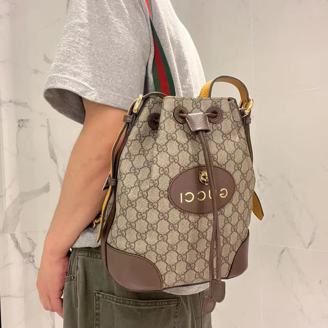 95新 GUCCI/古驰 【涛】32 0844 老花虎头双肩包