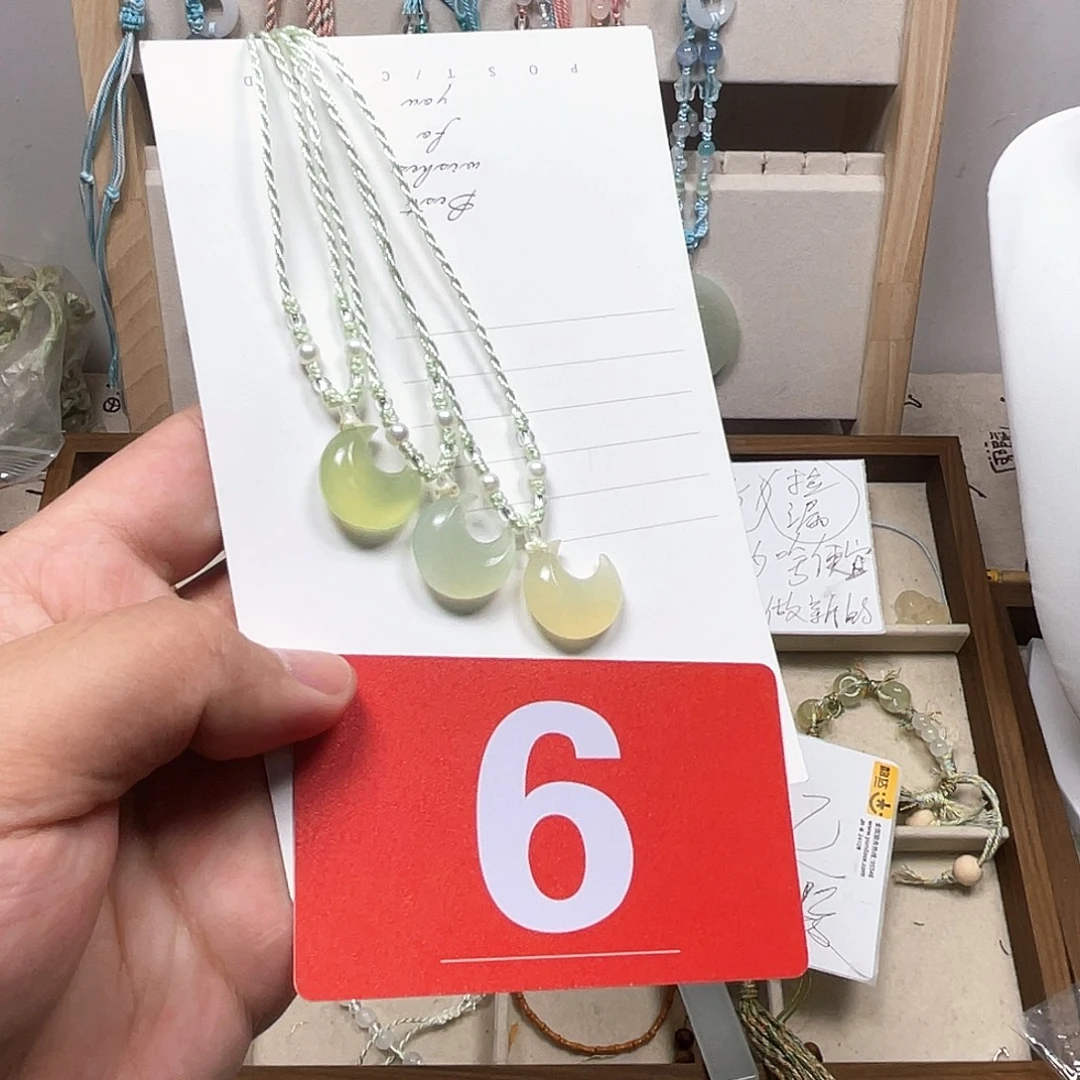 蛇纹石玉合金颈饰