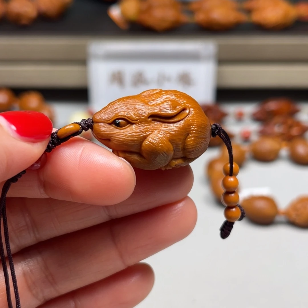 吊坠橄榄核兔子单子