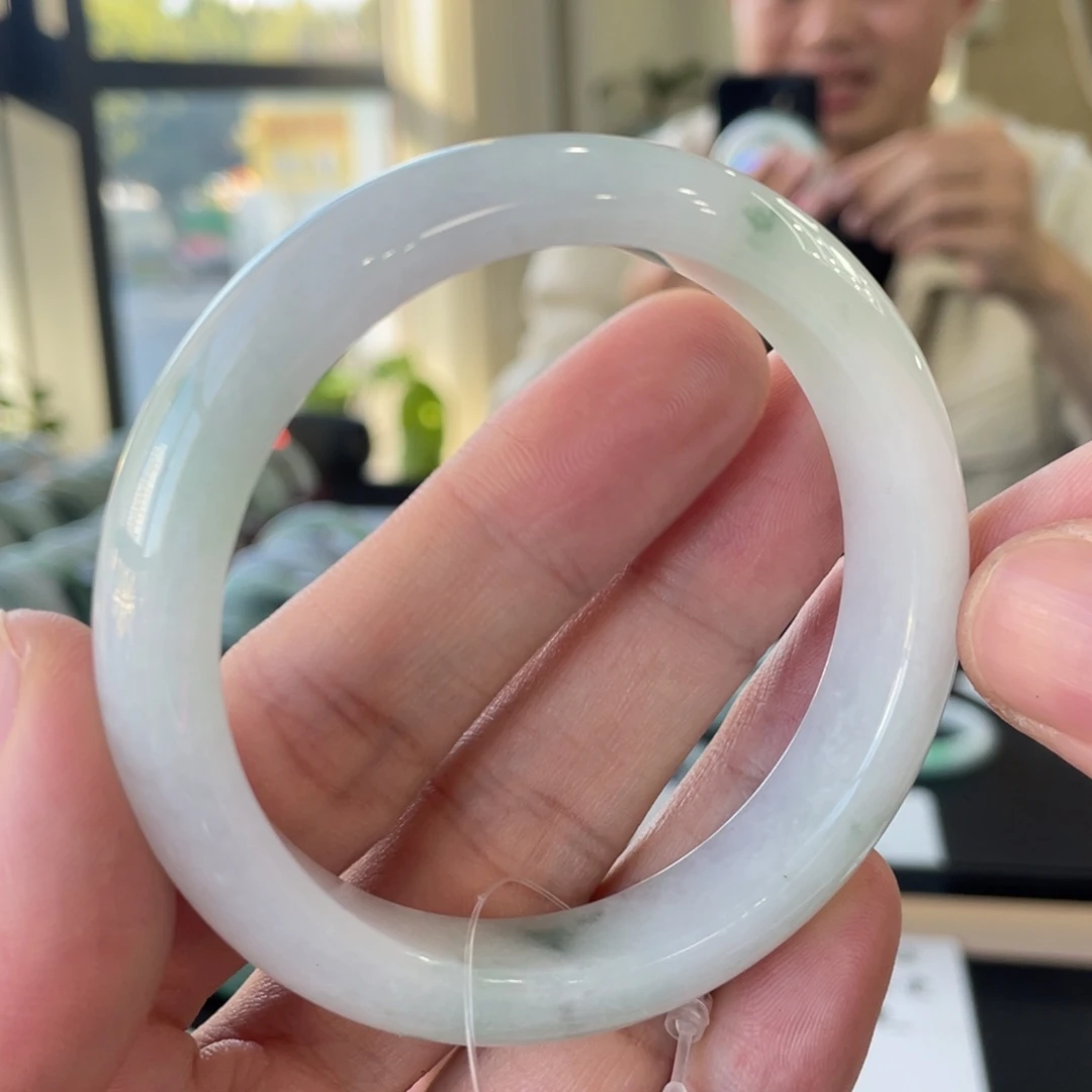 翡翠未镶嵌手镯56.9