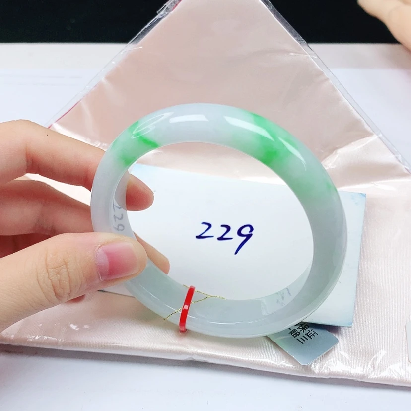 【闪购商品】翡翠手镯未镶嵌乌***～缅甸天然a货手镯56+