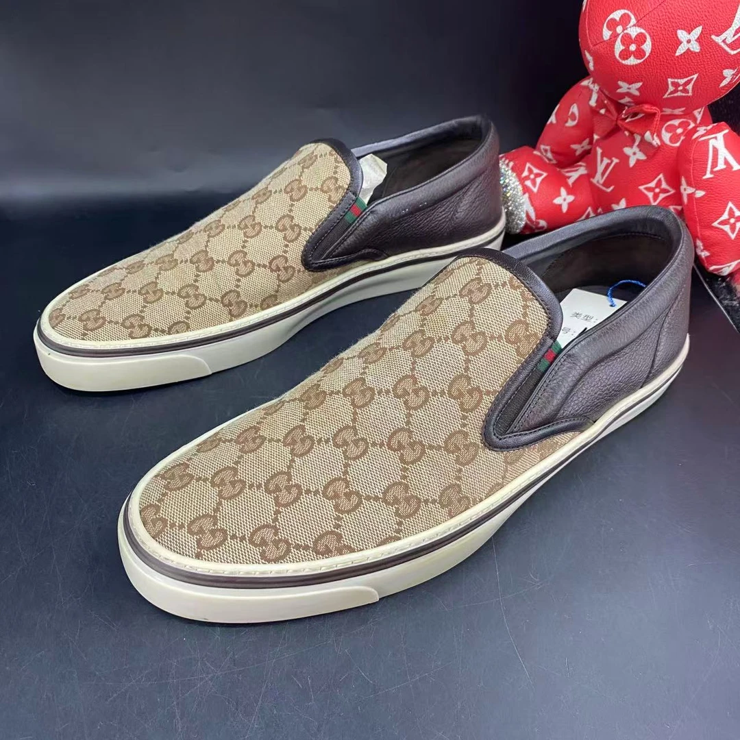 95新 GUCCI/古驰 棕老花帆布舒适时尚一脚蹬42.5欧码los450