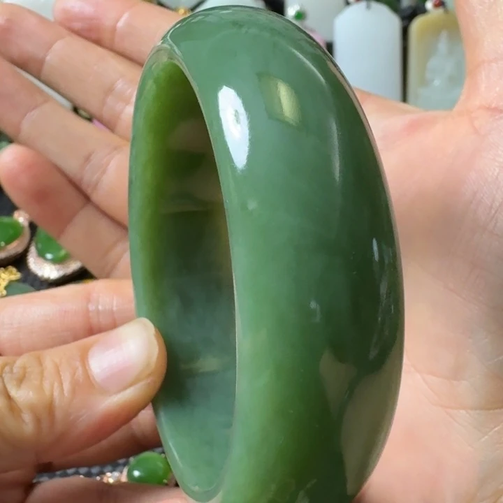 和田玉未镶嵌颈饰粉绿俄七61