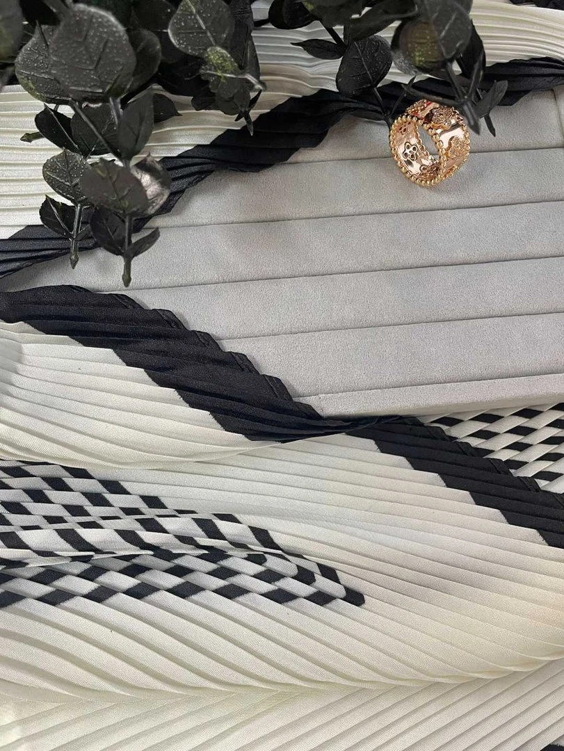 《M-Y》《高定版本》围巾 【万花筒宽围巾】贵气 时尚 名媛