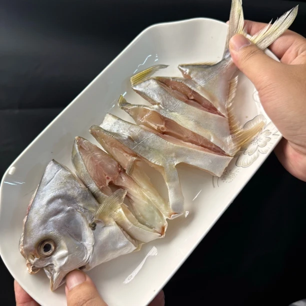 【马鲛仔海产】本港淡晒金鲳鱼干 7条装 150-200g条 顺丰包邮博贺港