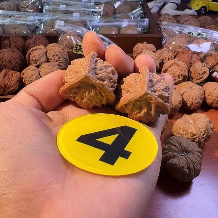 韩***n把件桃核36+三棱今年新果无修