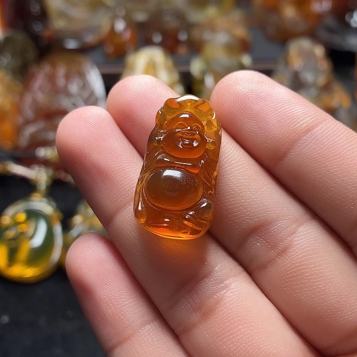 琥珀未镶嵌颈饰129