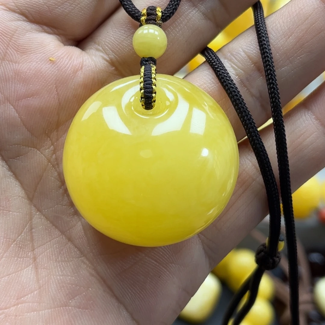 蜜蜡未镶嵌珠宝奇石