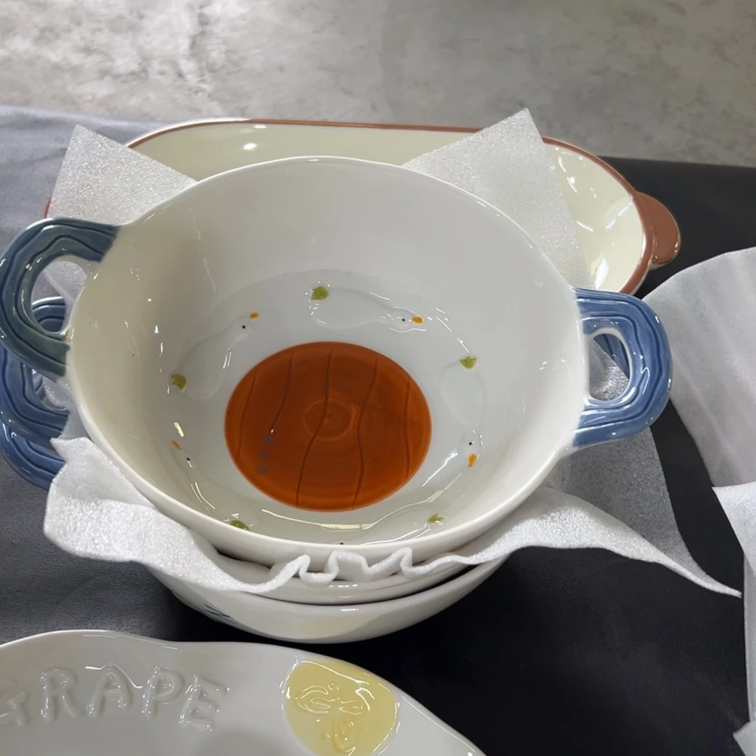 摆件微瑕品介意别拍谢谢！