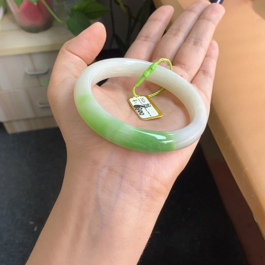 【闪购商品】和田玉（翠青玉）手镯未镶嵌5455无暇艳翠