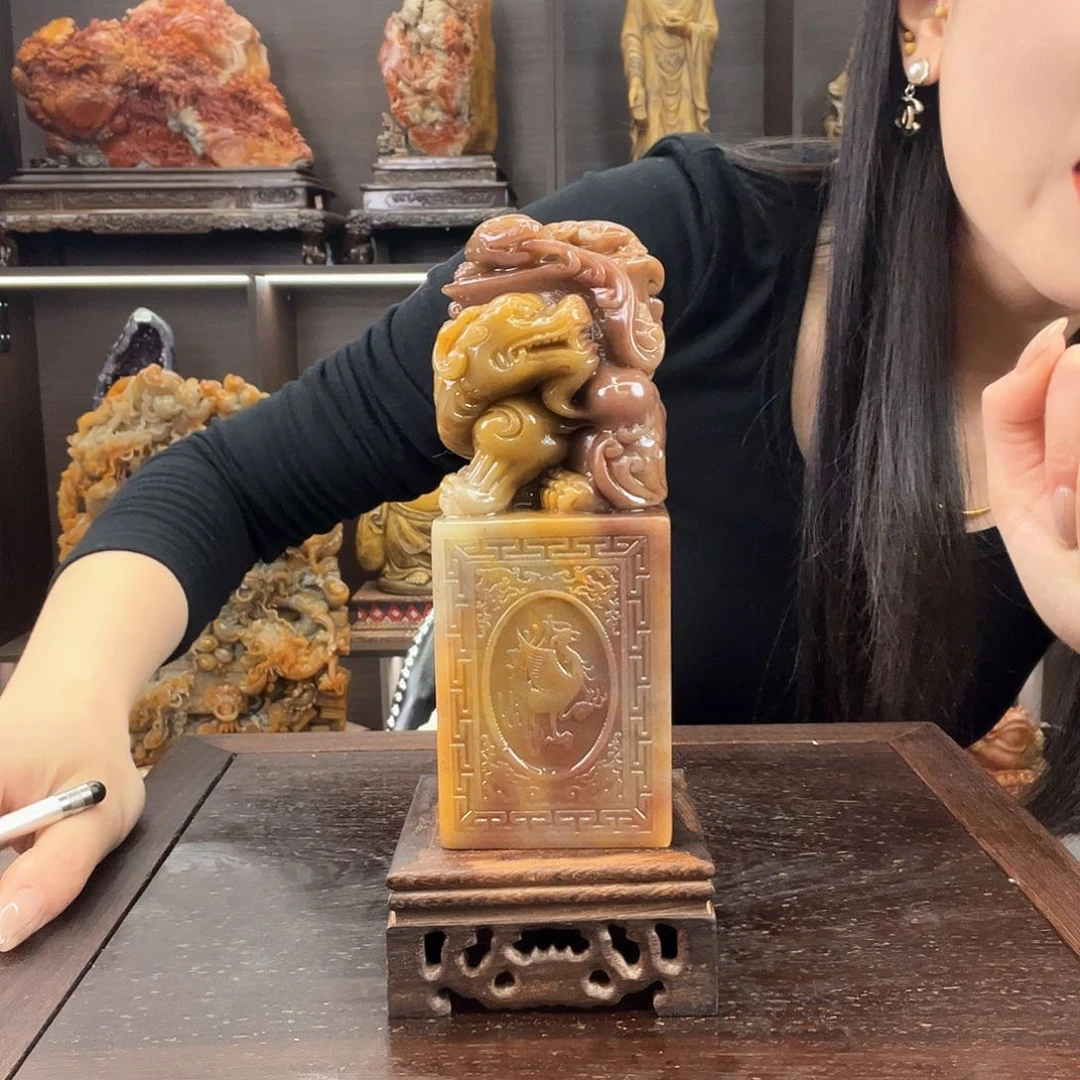 寿山石。。。。。。。。。。。。。。。。