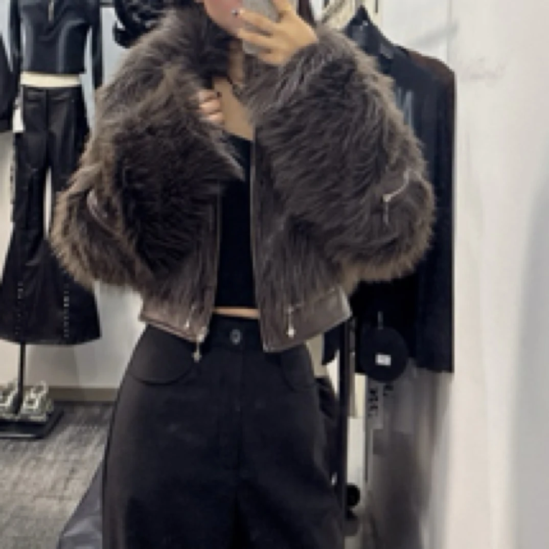 Da·v家时尚短款草草加厚外套