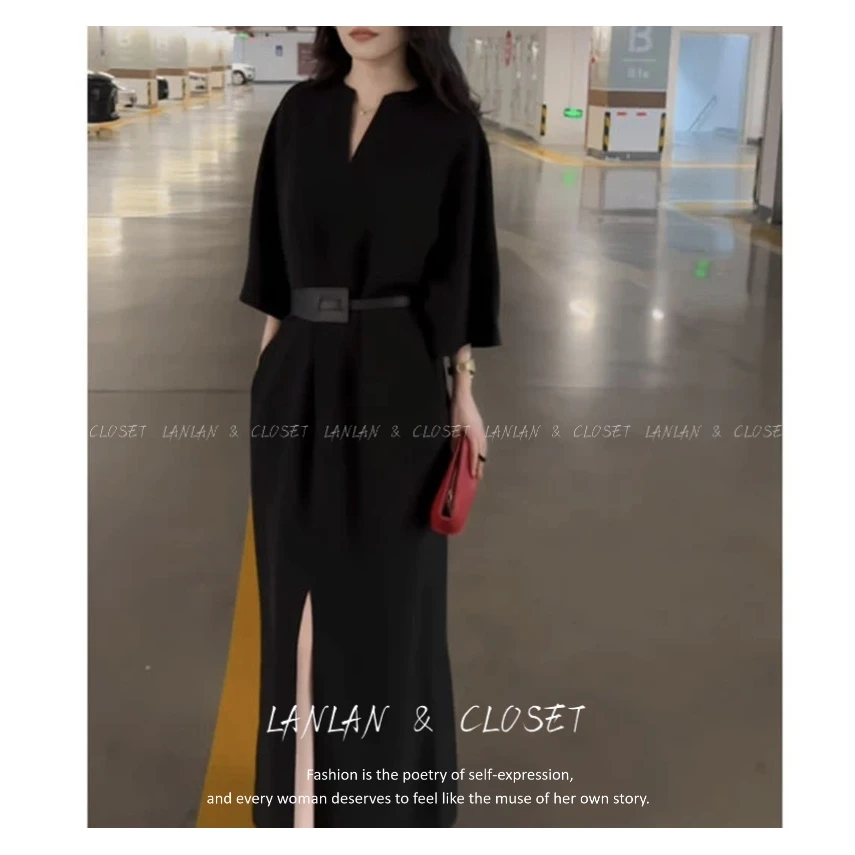 松弛慵懒酷飒风女装高级感黑色V领法式高腰轻奢插肩袖连衣裙长裙