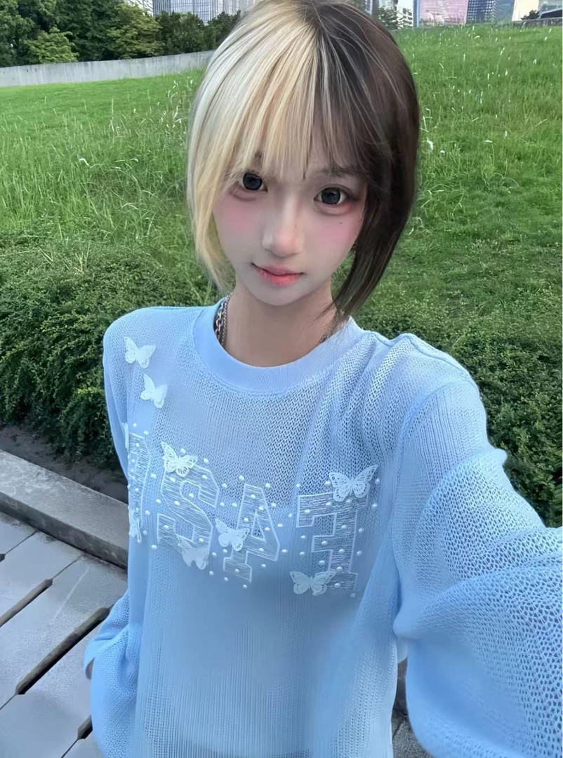 6家蝴蝶刺绣宽松长袖罩衫