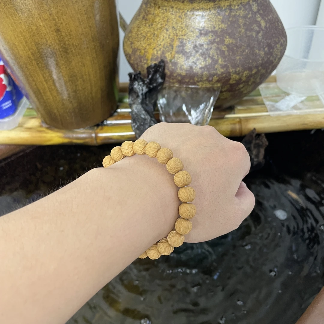 全品 毒液 猴头核桃手串 尺寸11左右 圈口19