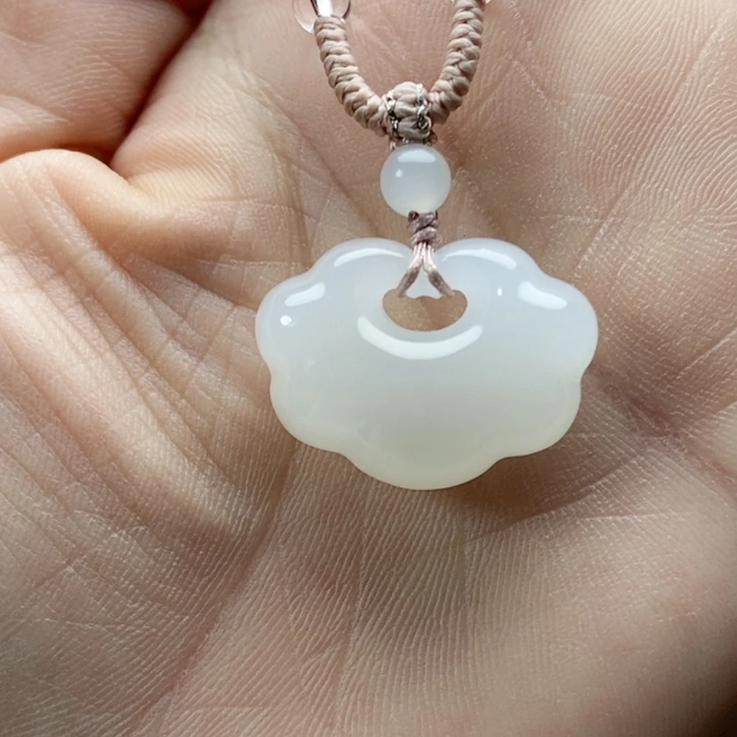 【闪购商品】颈饰未镶嵌和田玉