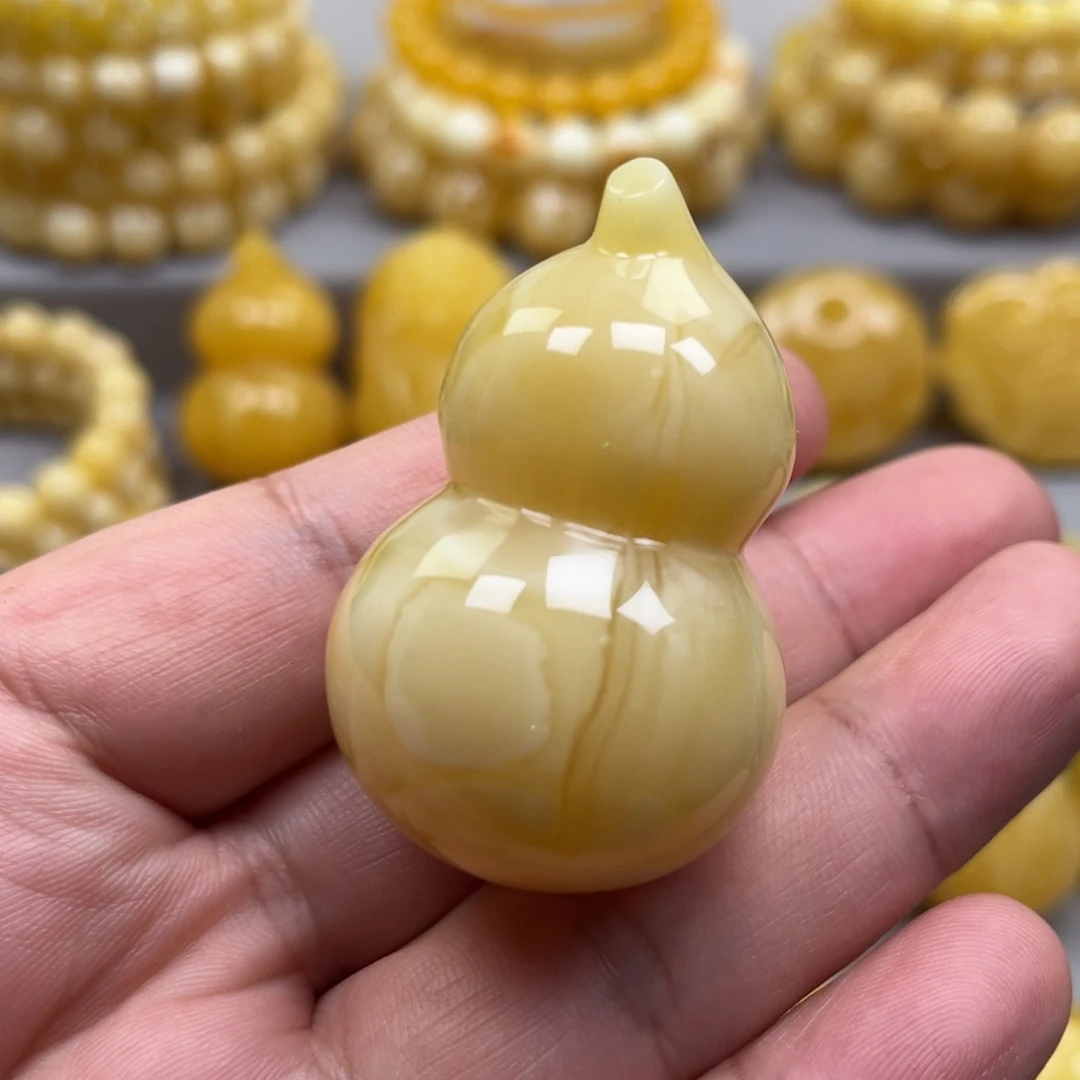琥珀颈饰未镶嵌吊坠